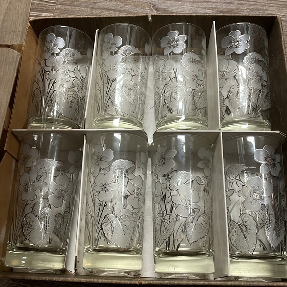 Vintage Libbey Hostess Glassware - Picture 5 of 7